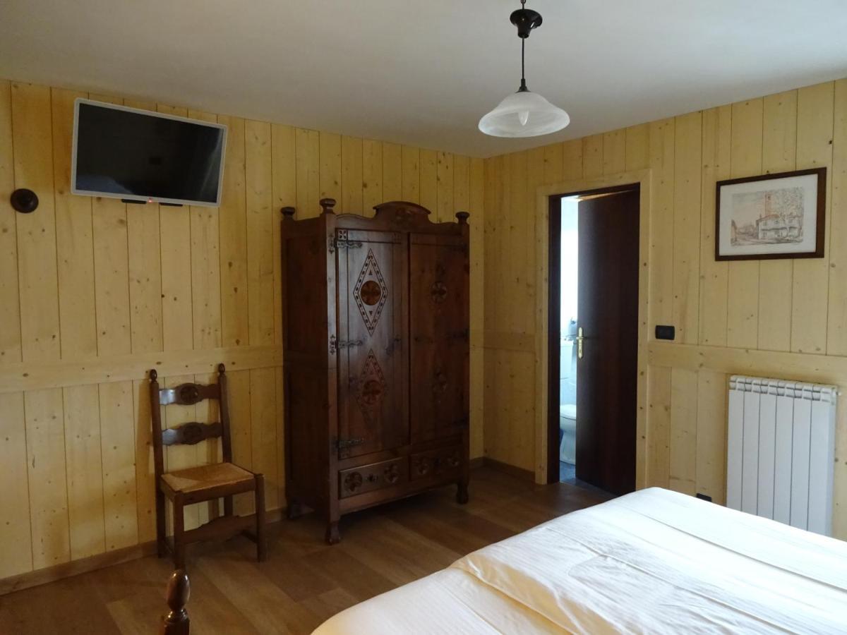 Santa San Champoluc