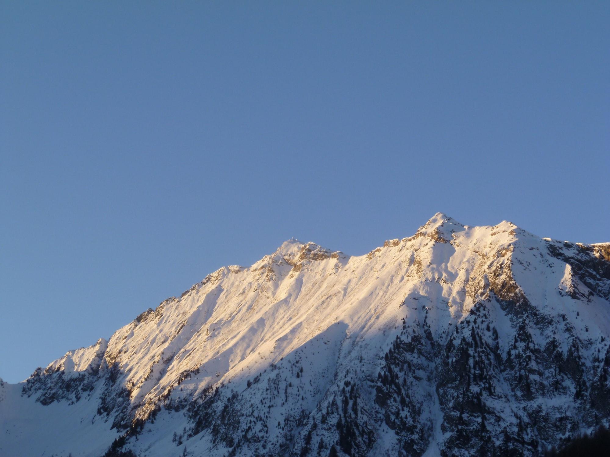 Hotel Santa San Champoluc