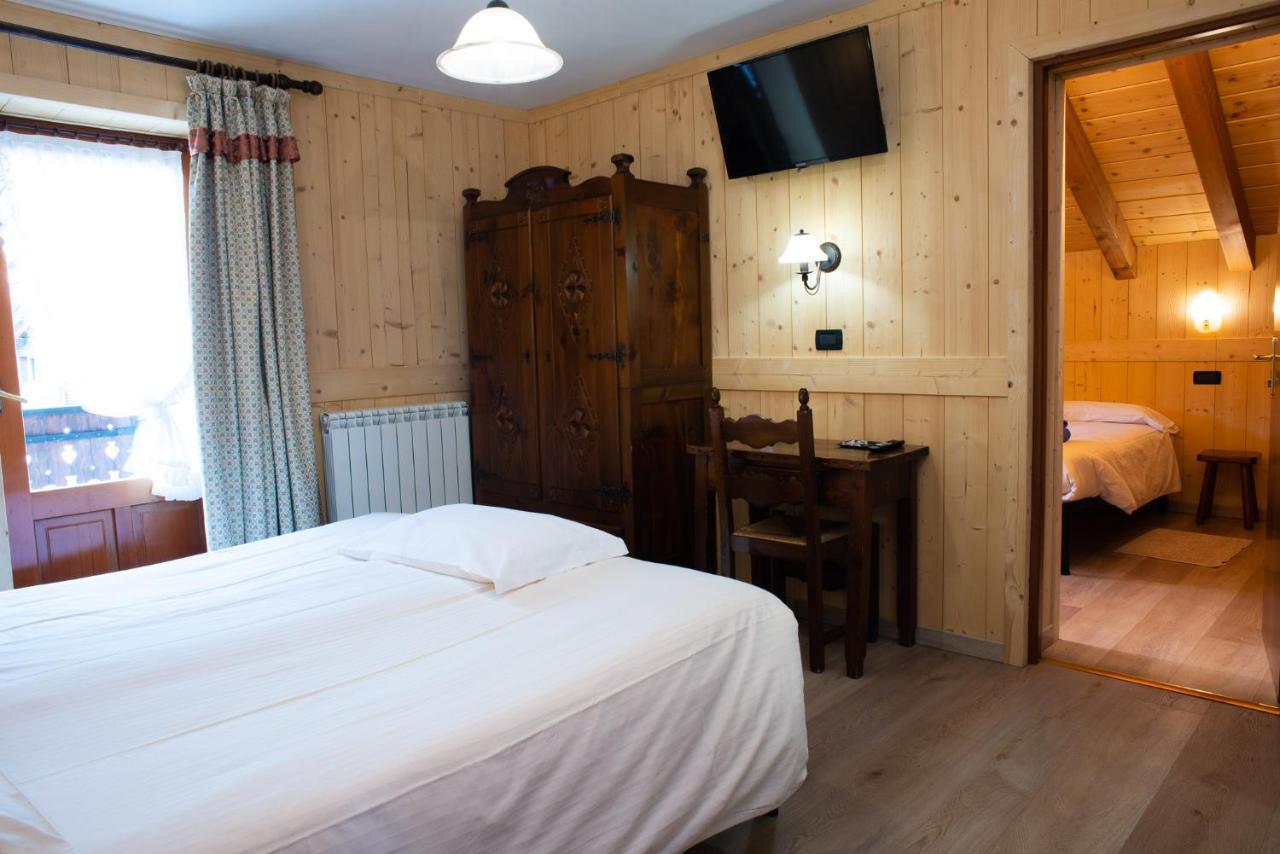 Hotel Santa San Champoluc