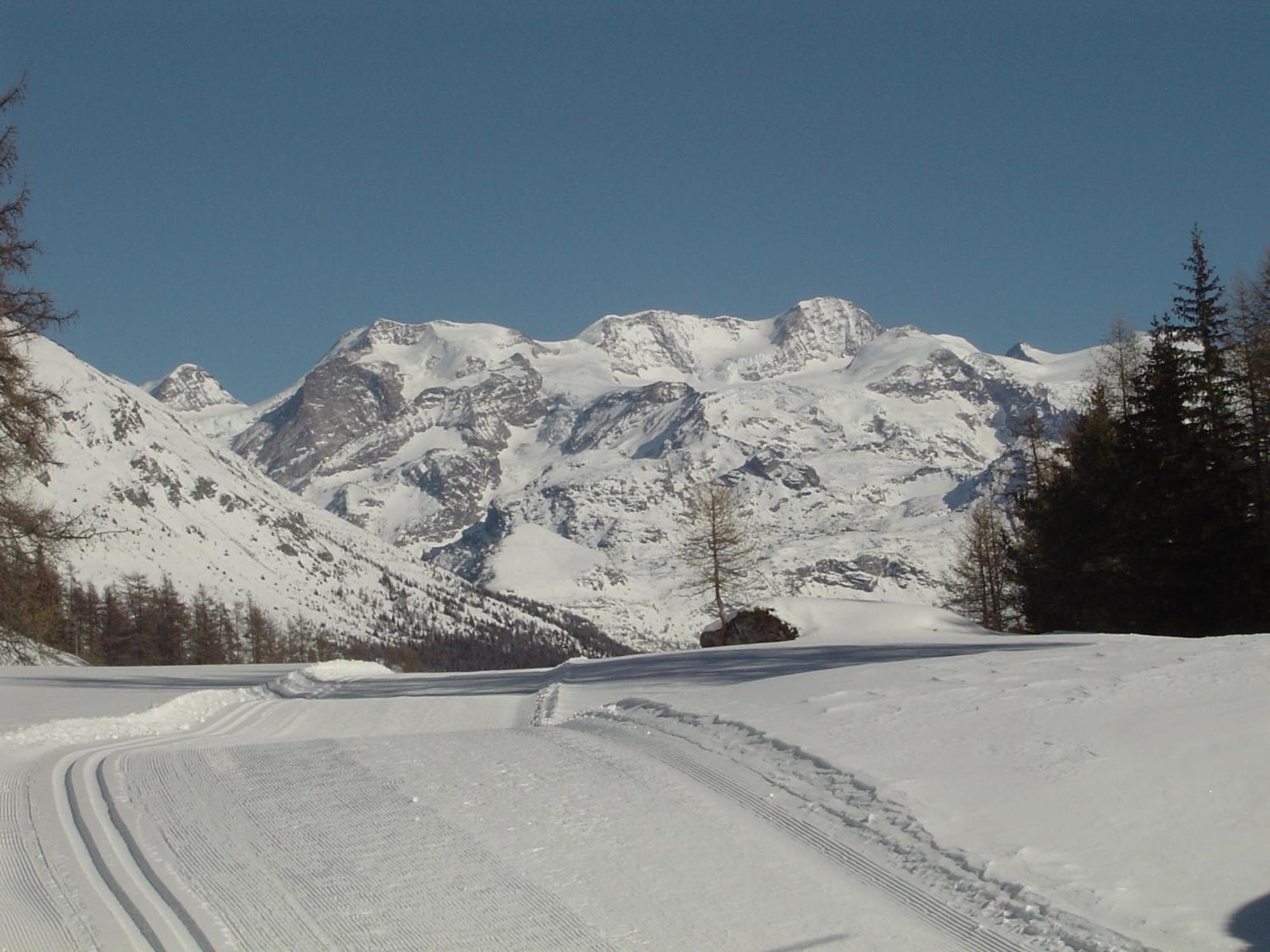 Santa San Hotel Champoluc