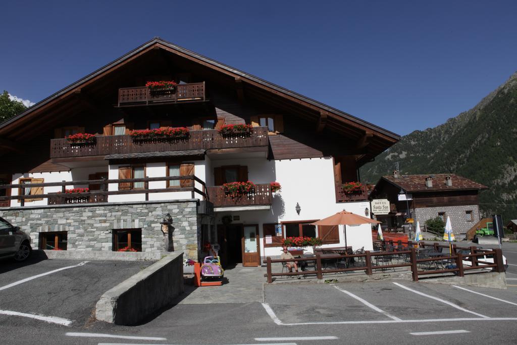 Hotel Santa San 3*